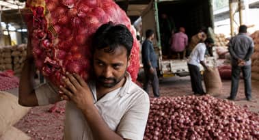 India wholesale inflation jumps to 8.3% in April