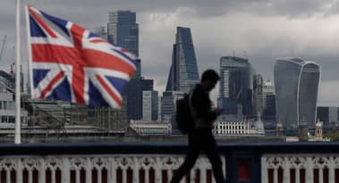 UK PMI drops to 48.5 amid Iran war and political uncertainty