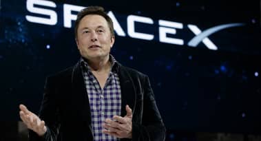 SpaceX Nasdaq debut today: here are the final analyst calls before the bell
