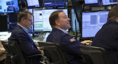 UK stocks gain as easing oil prices lift investor sentiment