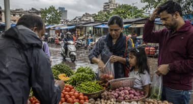 India inflation rises to 3.93% in May as food and fuel risks return