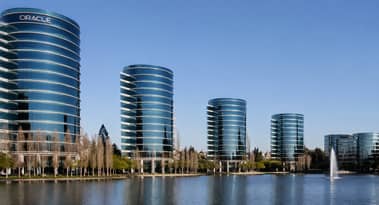 Oracle stock may be one AI slowdown away from disaster