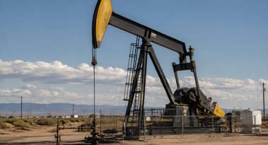 Devon Energy stock jumps 6% as analysts back Coterra integration