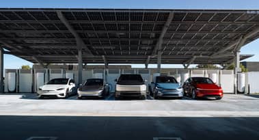 Tesla perd environ 1% jeudi : qu'est‑ce qui pèse sur l'action ?