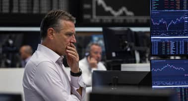 European shares hold steady as Middle East tensions keep investors cautious