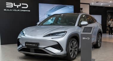 BYD chairman projects global leadership in five years amid market challenges