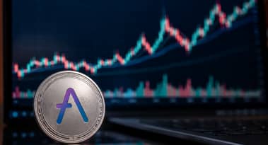 Previsioni AAVE: verso $125 con breakout della bandiera rialzista