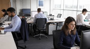 UK unemployment steady at 4.9%, wage growth eases in May