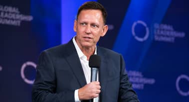 Peter Thiel makes Amazon his top stock: what he bought next is more revealing