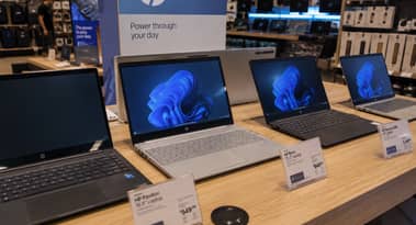 سهم HP يتراجع 5% مع ضغوط تكاليف الذاكرة على هوامش الحواسب