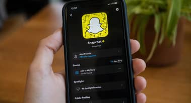 Dünya Kupası reklamları ve yapay zekâ Snap hissesini yükseltti: gelir beklentiyi aştı, görünüm güçlü