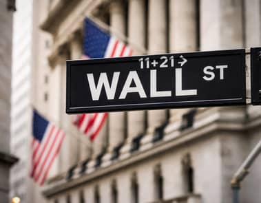 Dow holds weekly gain as Warsh inflation warning lifts rate hike bets