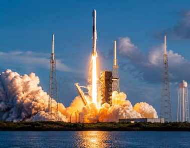 Rumaktier falder kraftigt, da SpaceX går live til $150 pr. aktie
