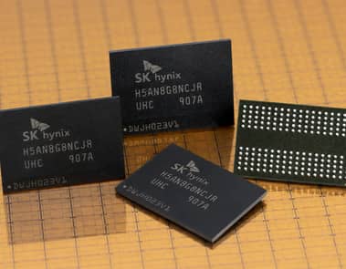 SK Hynix: azioni +11% dopo il crollo storico — la peggiore fase è passata?