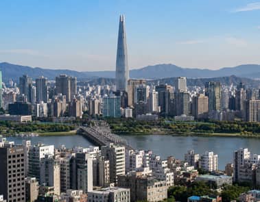 Samsung, SK Hynix are changing fortunes of Koreans, but also widening inequality